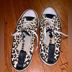 Converse Leopard Print Low Top Sneakers - Black & Cream
